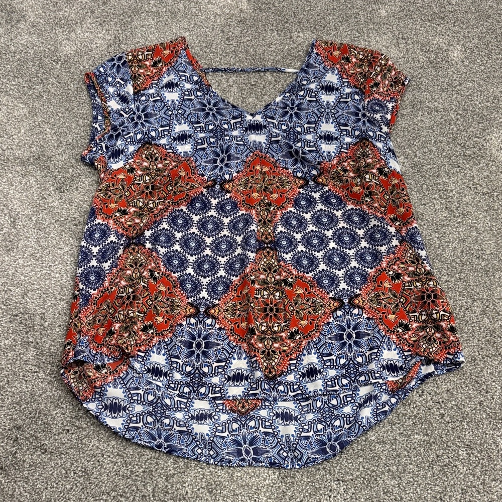 DR2 Blue and Red Geo-Print V-Neck Blouse